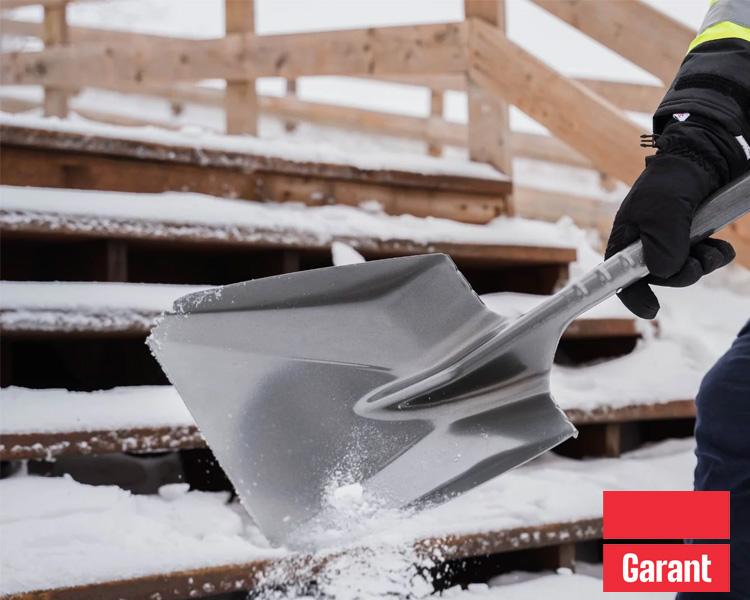 Garant tools in action, highlighting their effectiveness in different tasks and environments.